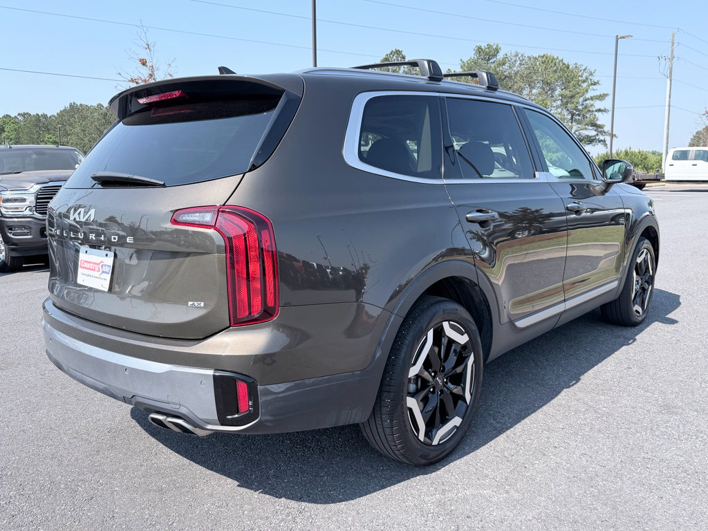 Used 2025 Kia Telluride S AWD/4WD image 6