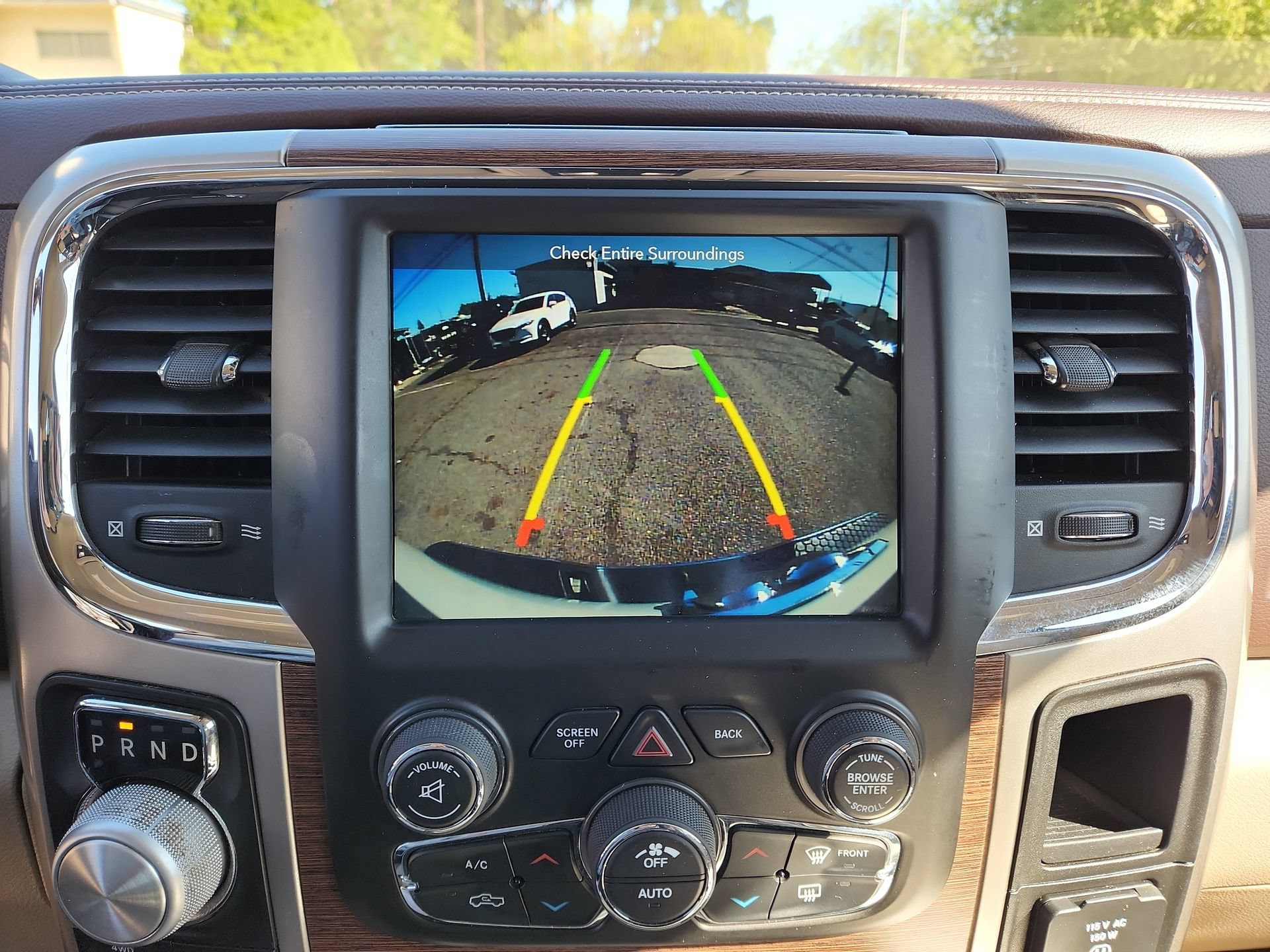 Certified 2018 RAM 1500 Laramie w/ Convenience Group AWD/4WD image 23
