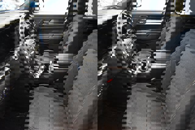 Used 2025 GMC Terrain Elevation image 24