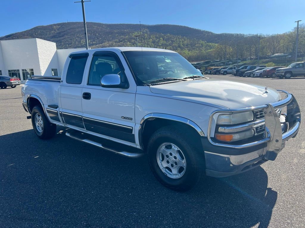 Used 2001 Chevrolet Silverado 1500 LT w/ Off-Road Chassis Pkg AWD/4WD image 8