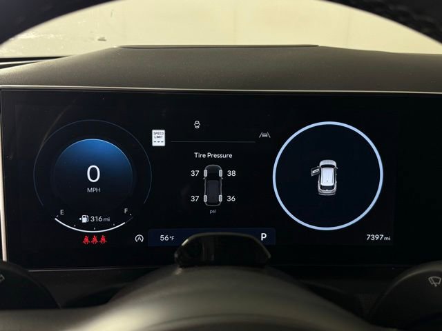 Used 2025 Hyundai Tucson Limited image 18