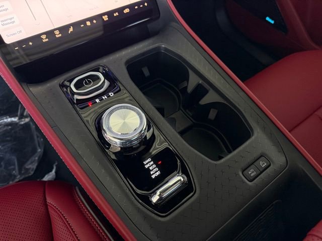 New 2025 Jeep Wagoneer S Launch Edition image 23