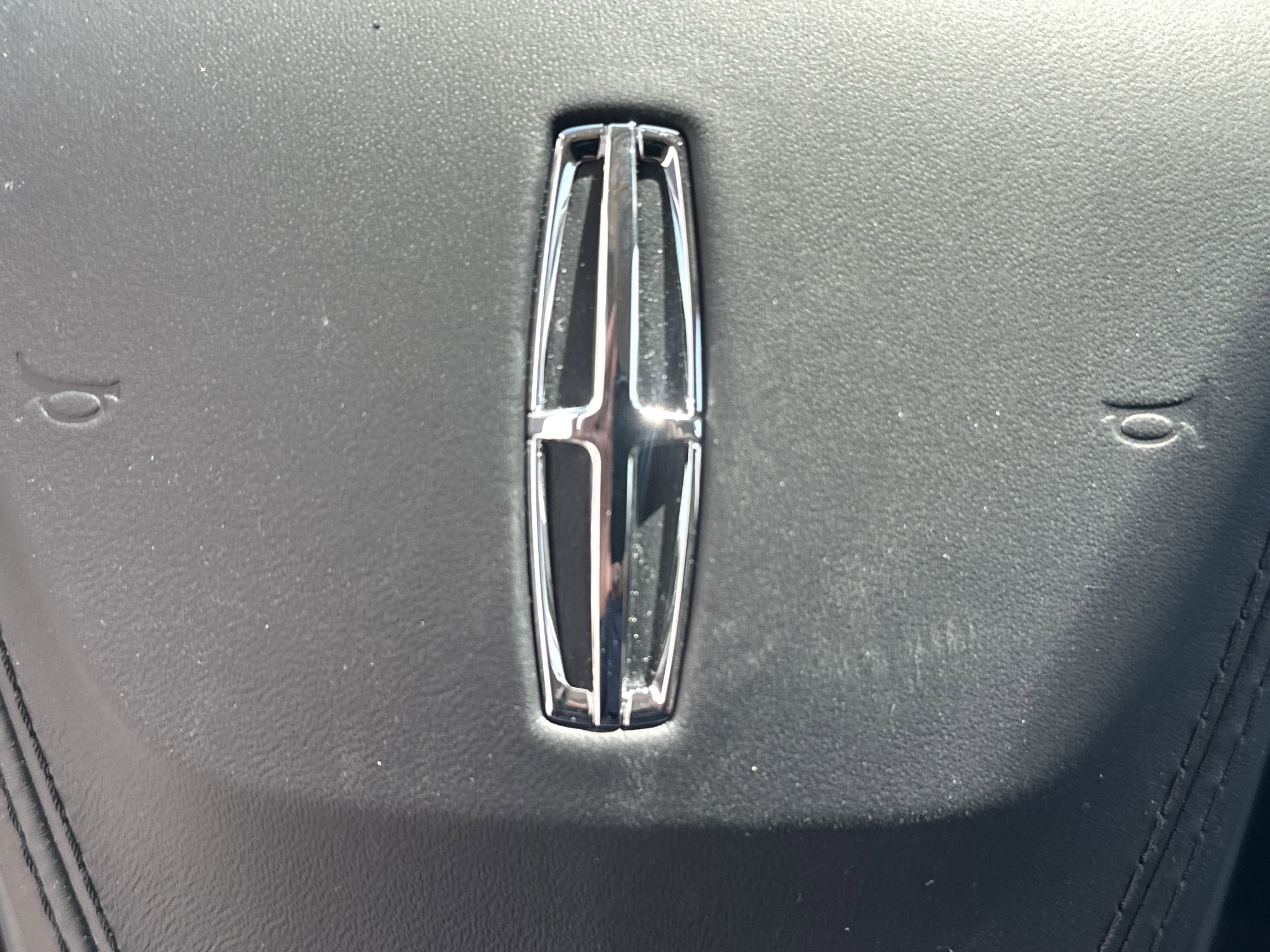 New 2025 Lincoln Aviator Reserve w/ Equipment Group 201A image 22