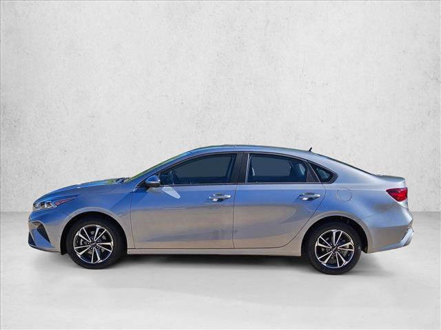 Used 2024 Kia Forte LXS FWD image 9