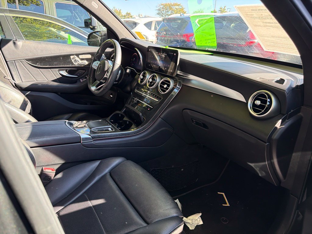 Used 2020 Mercedes-Benz GLC 300 4MATIC image 5