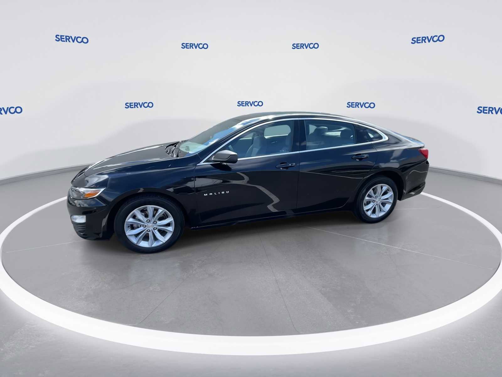Used 2025 Chevrolet Malibu LT image 4