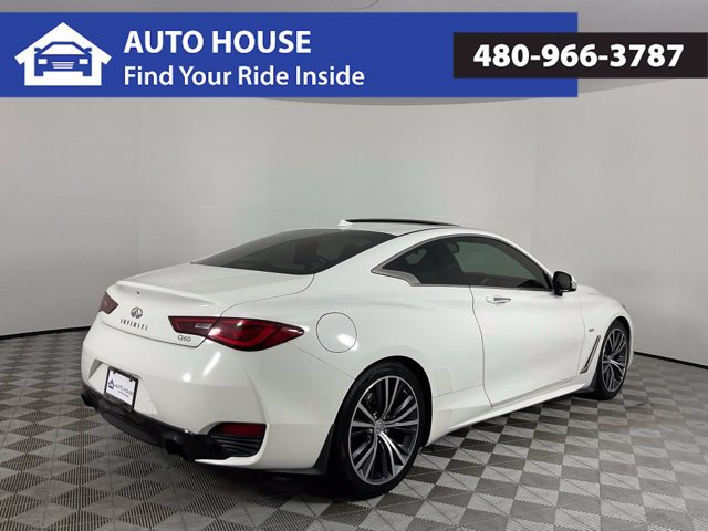 Used 2017 INFINITI Q60 3.0t w/ Premium Plus Package 3.0T RWD image 5
