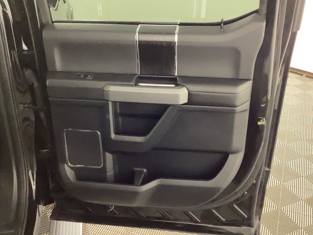 Used 2020 Ford F150 Platinum w/ Equipment Group 701A Luxury image 13