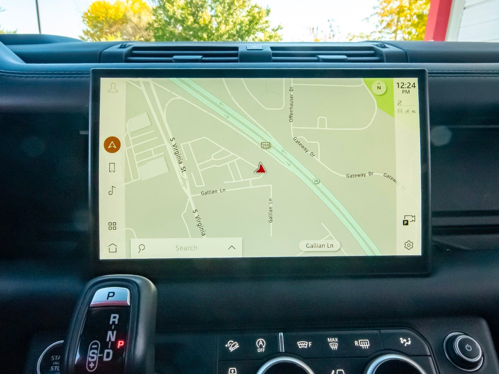 Used 2022 Land Rover Defender 110 V8 image 22