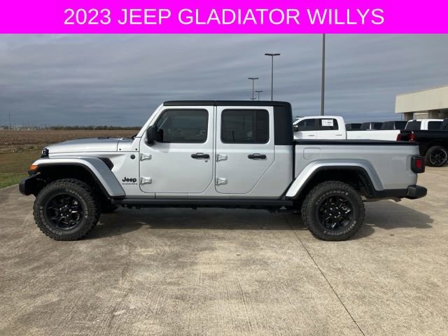 Used 2023 Jeep Gladiator Willys image 4