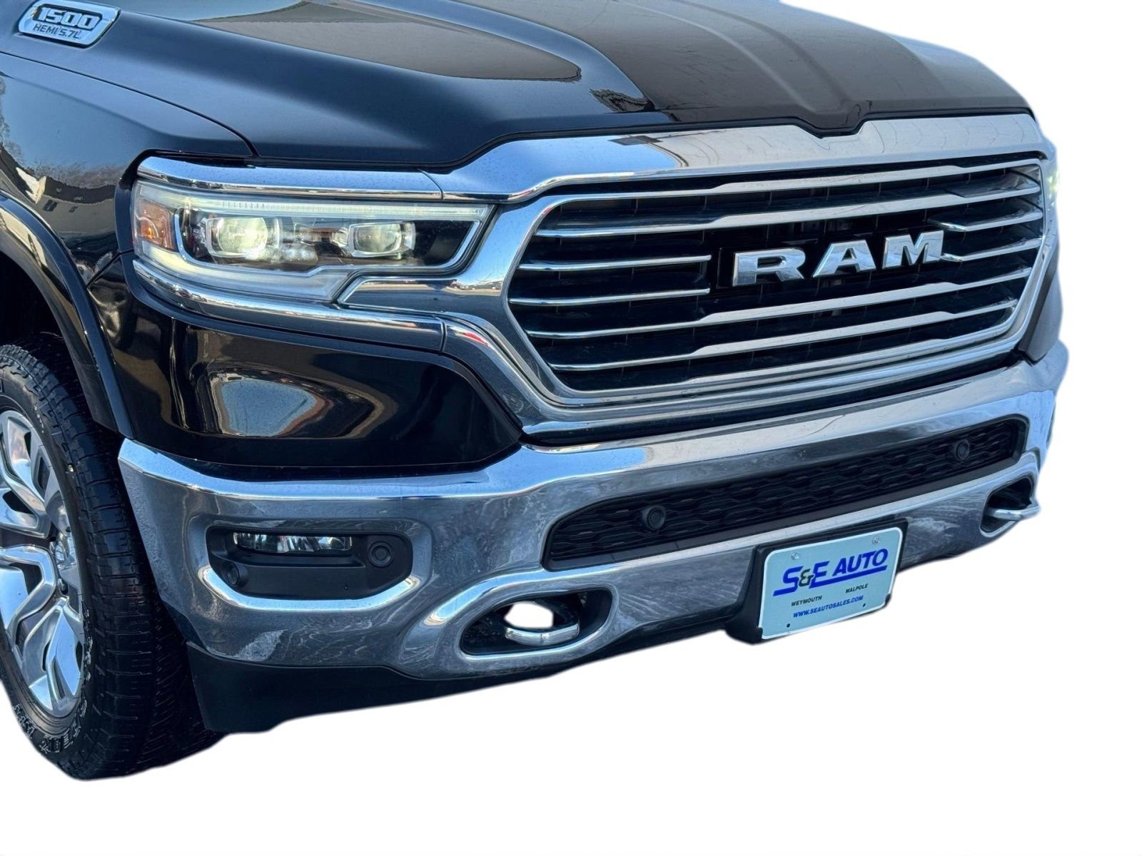 Used 2022 RAM 1500 Limited w/ Off-Road Group image 10