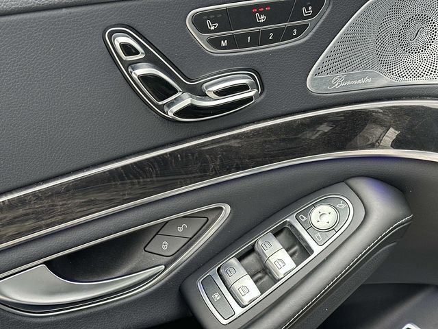 Used 2020 Mercedes-Benz S 560 4MATIC Sedan image 16