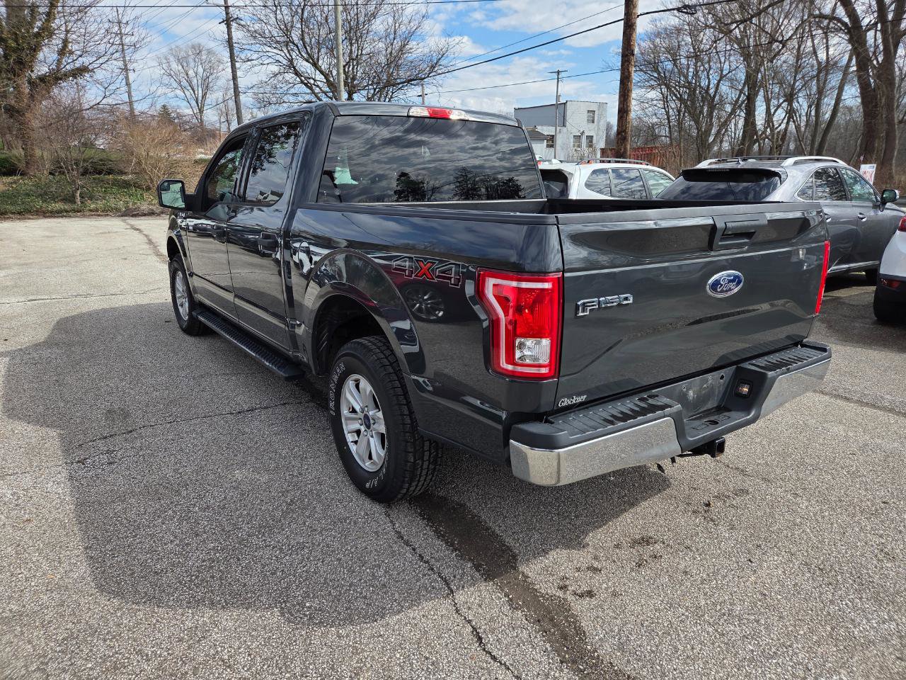 Used 2017 Ford F150 XLT AWD/4WD image 6