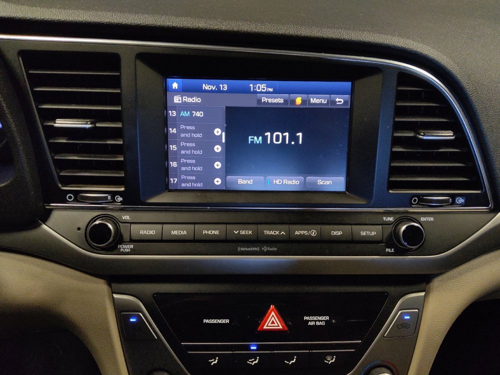 Used 2018 Hyundai Elantra SEL image 25