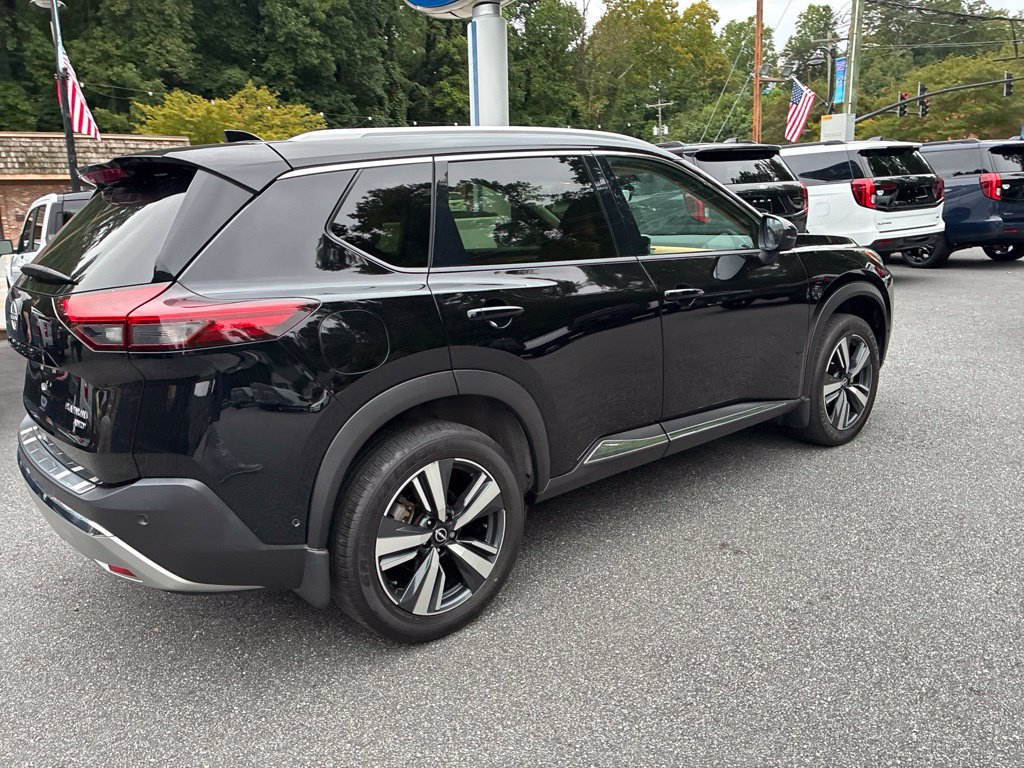 Used 2023 Nissan Rogue Platinum w/ Platinum Premium Package AWD/4WD image 16