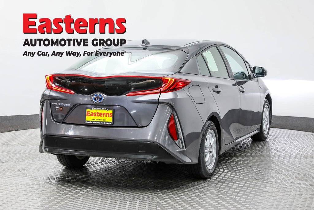 Used 2022 Toyota Prius Prime LE FWD image 5