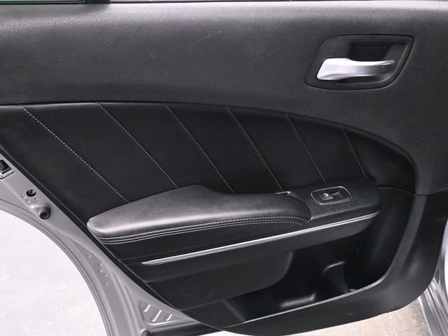 Used 2018 Dodge Charger R/T w/ Plus Group image 13