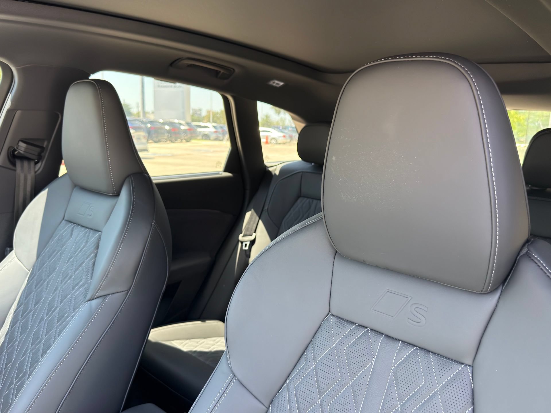 New 2026 Audi SQ5 Prestige AWD/4WD image 14
