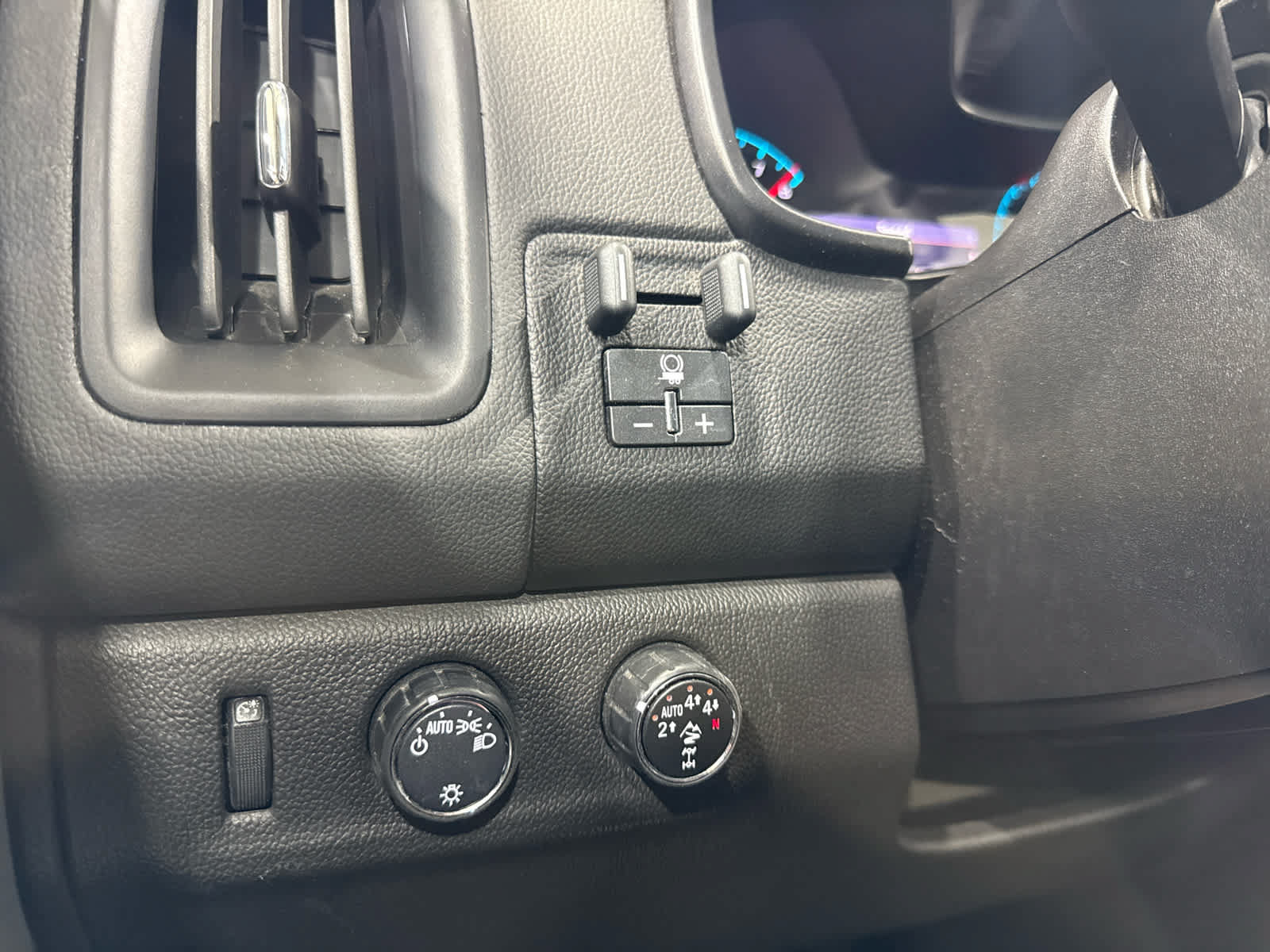 Certified 2022 Chevrolet Colorado ZR2 AWD/4WD image 23