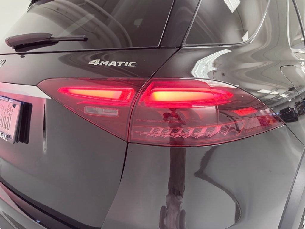 Certified 2024 Mercedes-Benz GLE 450e 4MATIC image 9