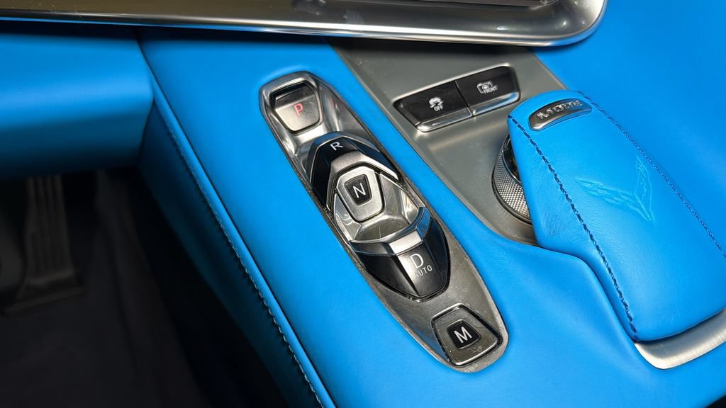 Used 2022 Chevrolet Corvette Stingray Premium Cpe w/ 3LT RWD image 24