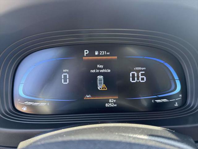 Used 2024 Hyundai Venue SEL FWD image 26