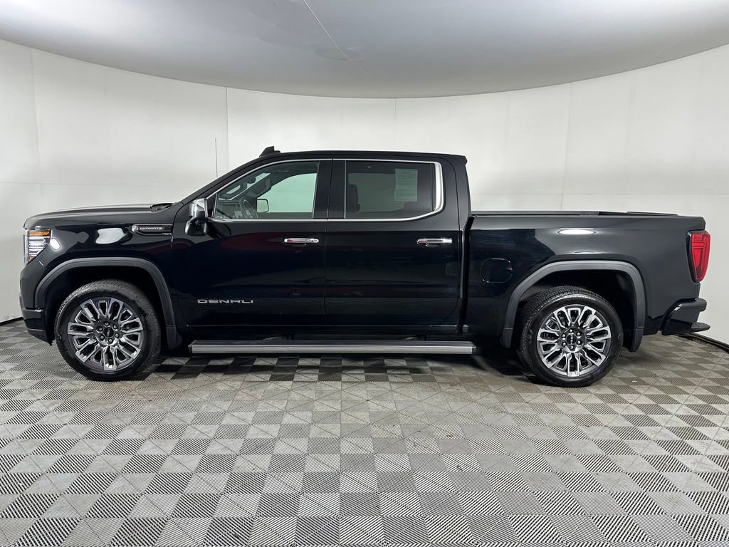 Used 2026 GMC Sierra 1500 Denali Ultimate image 2