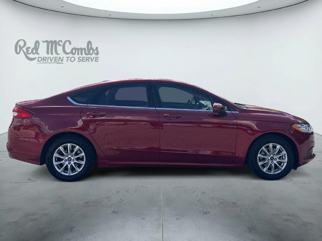 Used 2018 Ford Fusion S FWD image 3