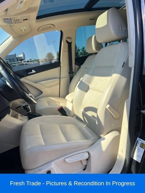 Used 2015 Volkswagen Tiguan SEL AWD/4WD image 10