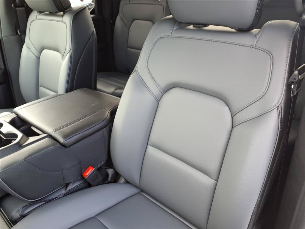 New 2026 RAM 1500 Tradesman AWD/4WD image 17