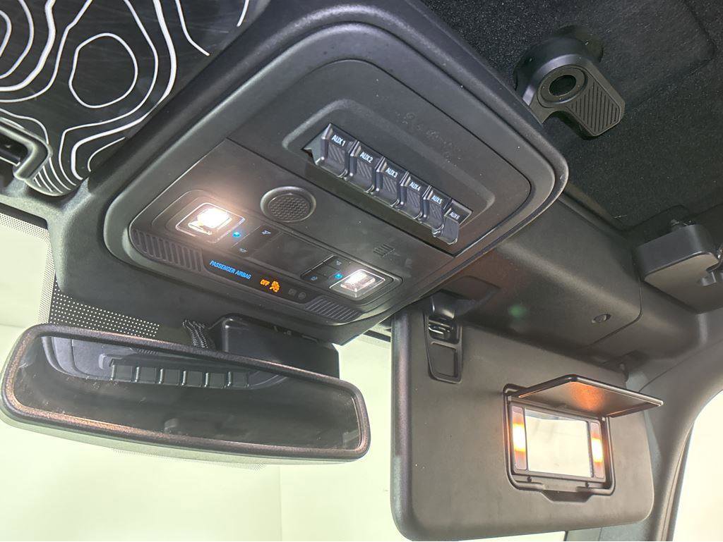 Used 2024 Ford Bronco Big Bend image 35