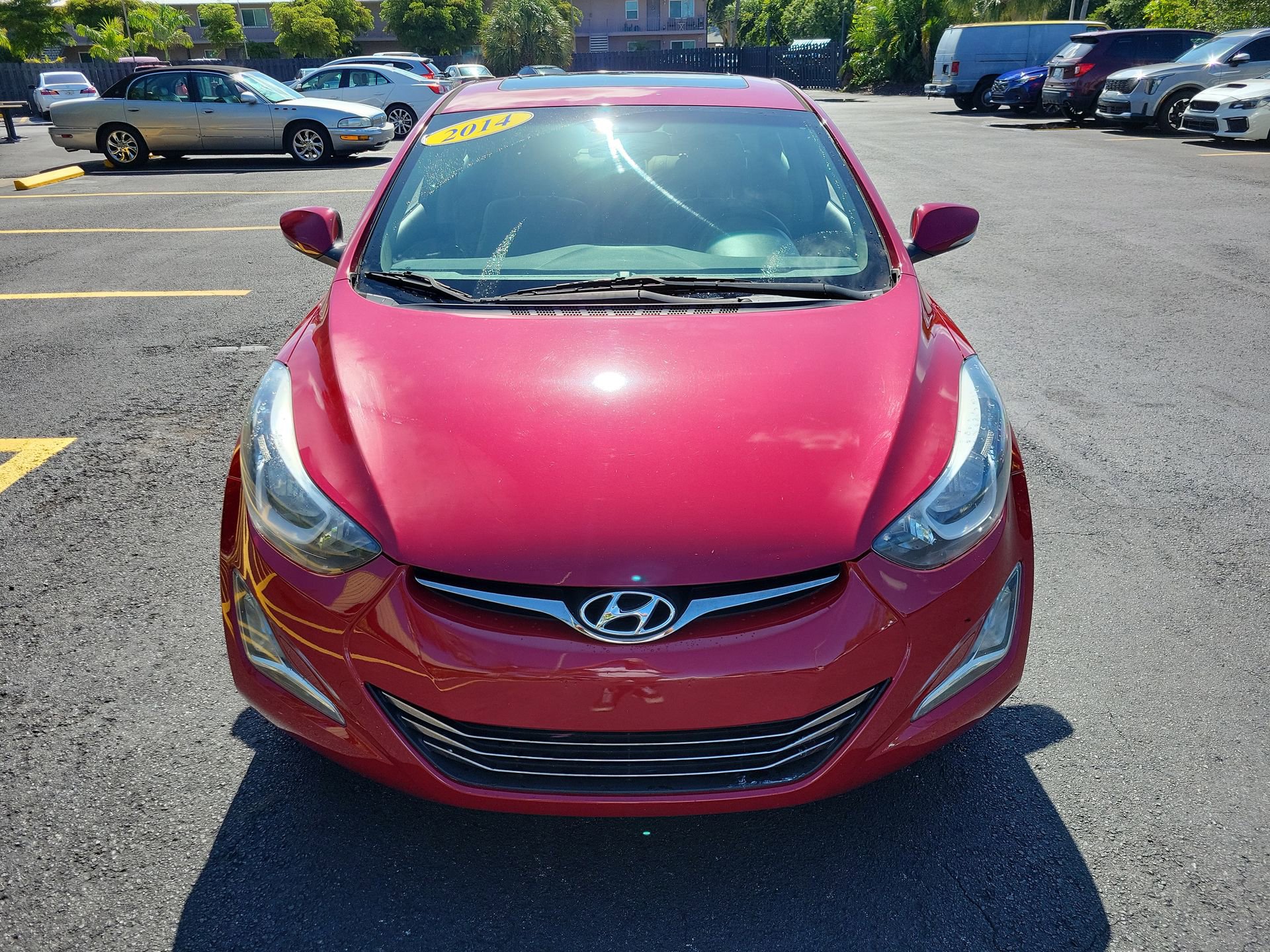 Used 2014 Hyundai Elantra Limited w/ Option Group 03 FWD image 4