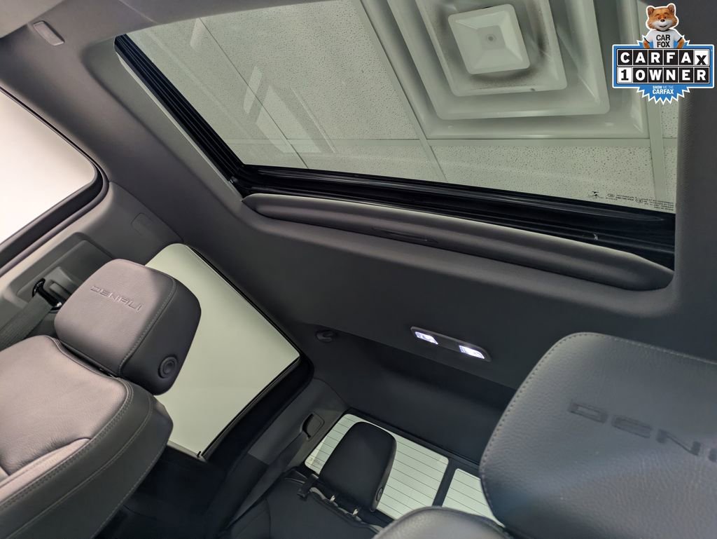 Used 2023 GMC Sierra 2500 Denali w/ Denali Black Diamond Edition image 22