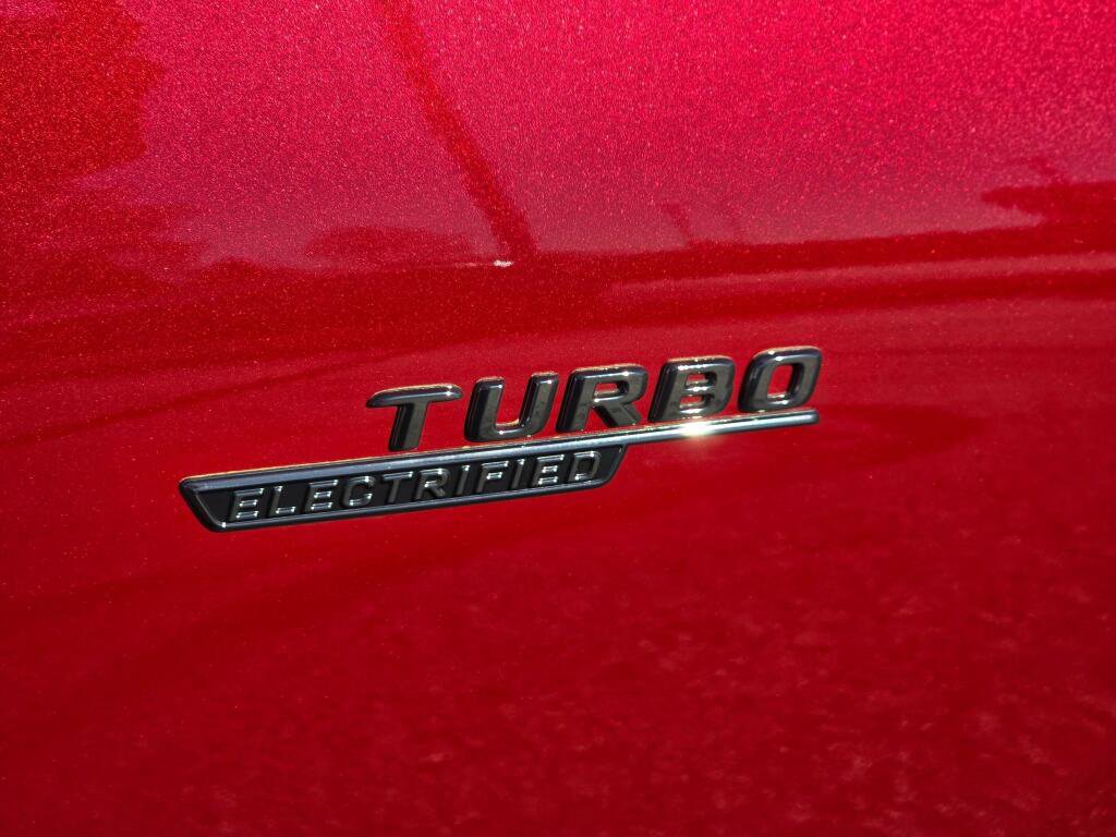 New 2026 Mercedes-Benz GLC 43 AMG 4MATIC image 30