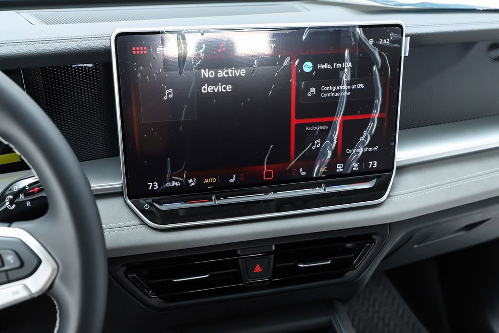 New 2026 Volkswagen Tiguan SE image 24