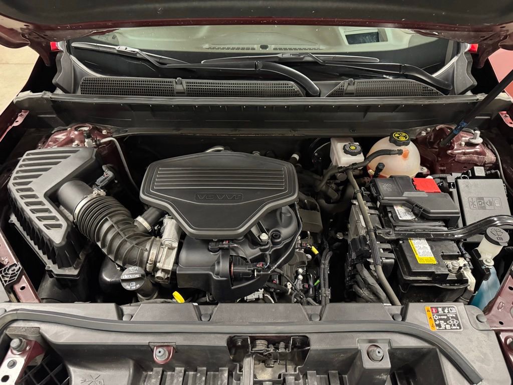 Certified 2023 GMC Acadia SLT w/ Technology Package image 38