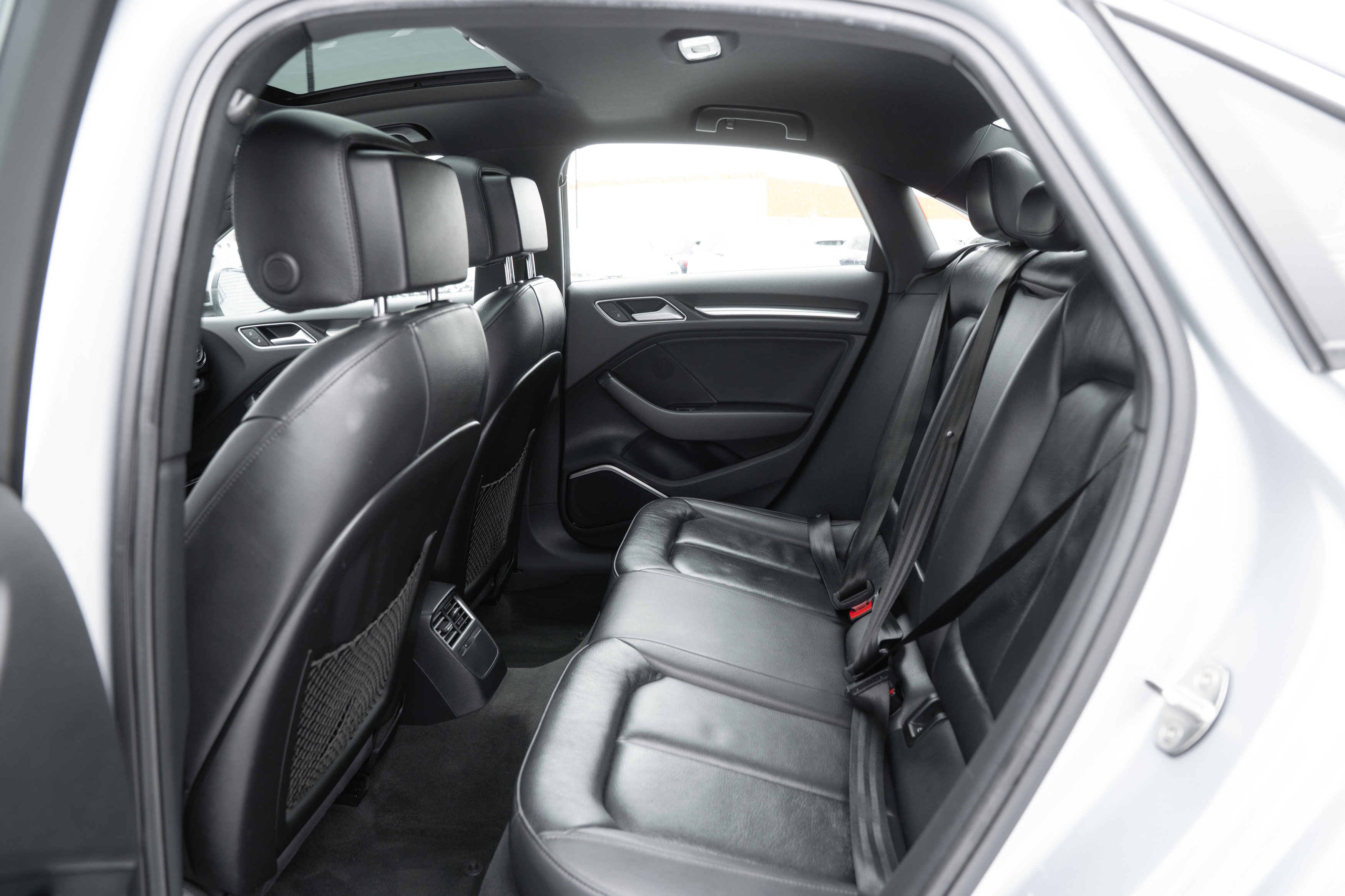 Used 2018 Audi A3 2.0T Premium Plus w/ Premium Plus Package image 27