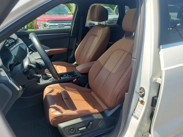 Used 2022 Audi Q3 2.0T Premium AWD/4WD image 8