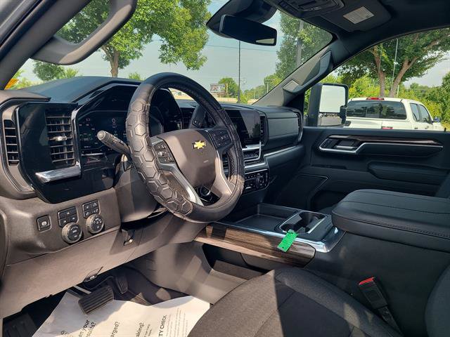 Used 2024 Chevrolet Silverado 2500 LT w/ All Star Edition AWD/4WD image 39