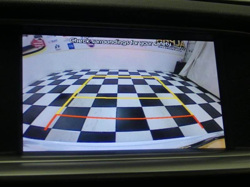 Used 2020 Kia Optima SX image 9