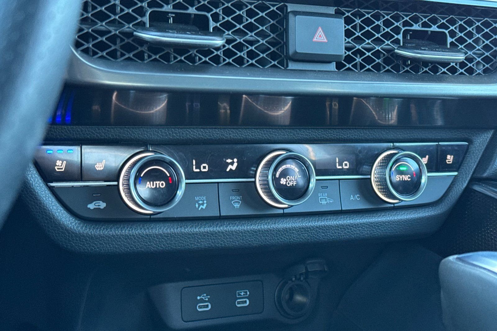 Used 2025 Acura ADX A-Spec image 21