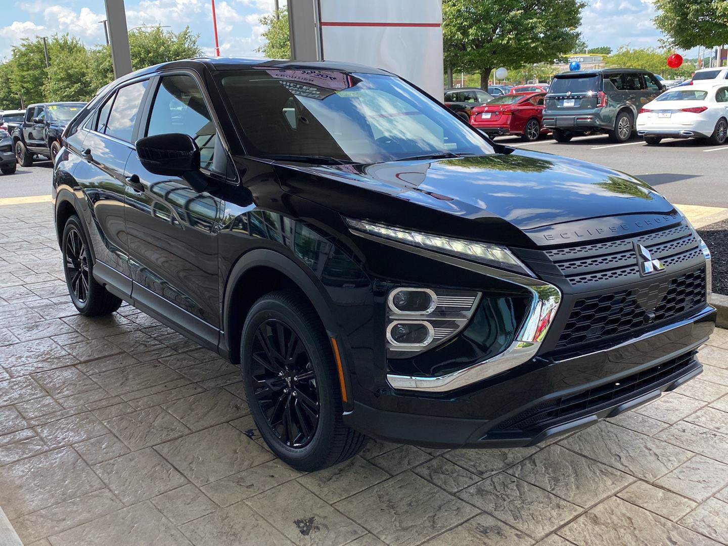 New 2026 Mitsubishi Eclipse Cross LE AWD/4WD image 3