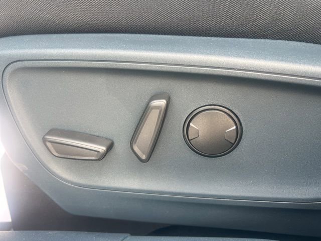 New 2026 Ford Maverick XLT image 27