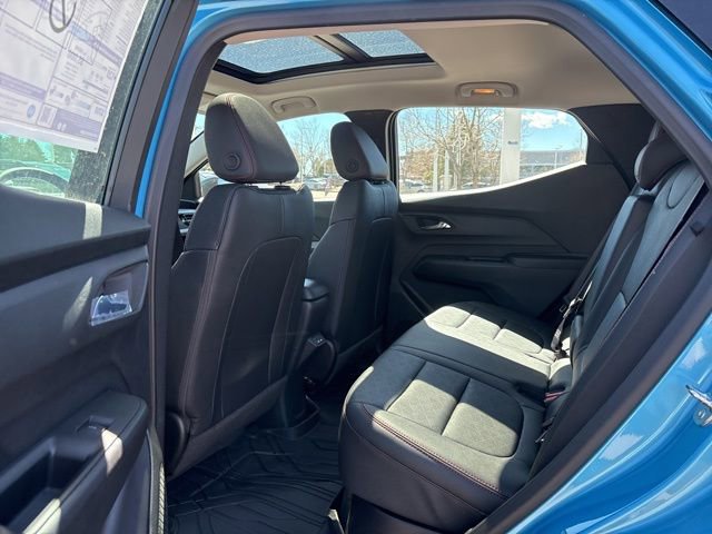 New 2027 Chevrolet Bolt RS w/ Technology Package FWD image 8