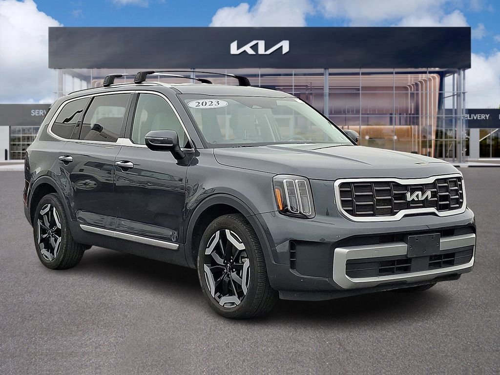 Certified 2023 Kia Telluride S