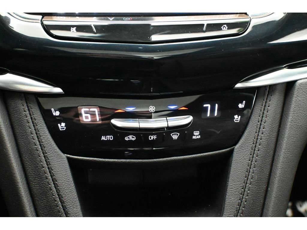 Used 2024 Cadillac XT6 Premium Luxury w/ Technology Package AWD/4WD image 51