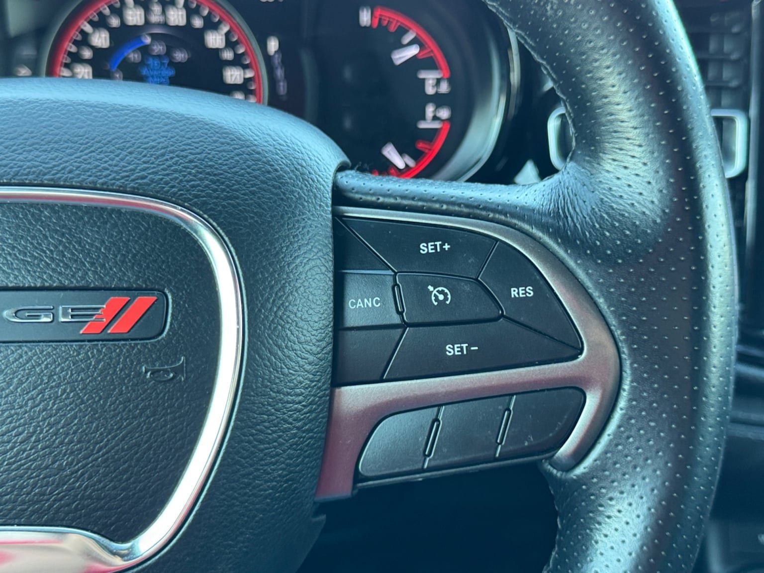 Used 2021 Dodge Durango SXT RWD image 23