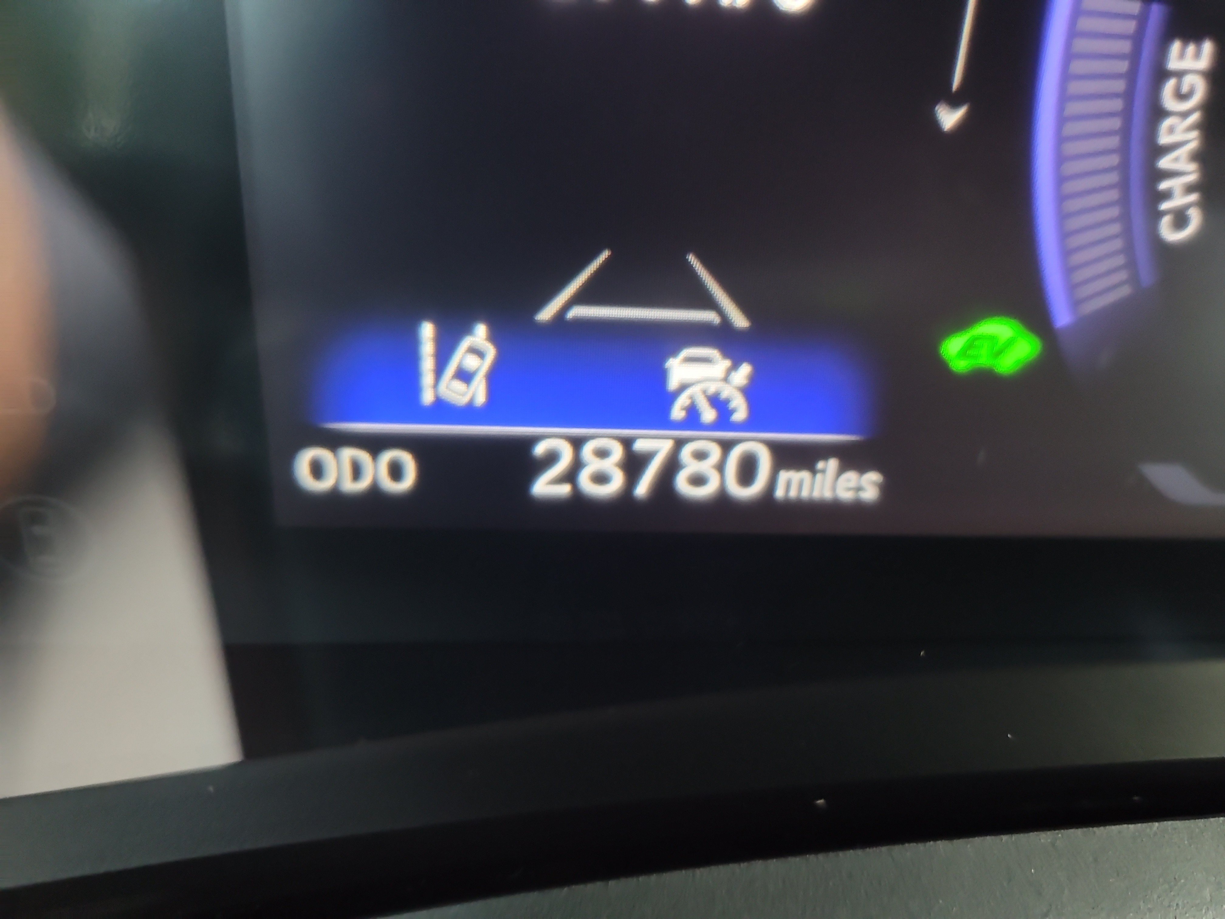 Used 2025 Lexus UX 300h FWD w/ Accessory Package (Z1) image 32