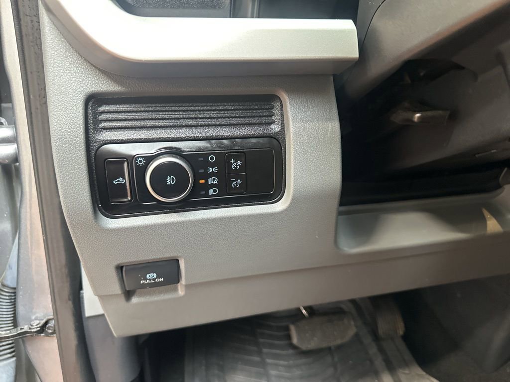 Used 2023 Ford F250 XL w/ STX Appearance Package image 23