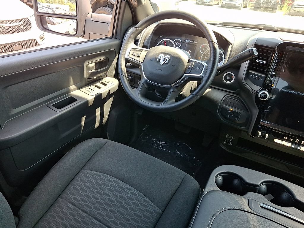 New 2026 RAM 3500 Tradesman AWD/4WD image 10